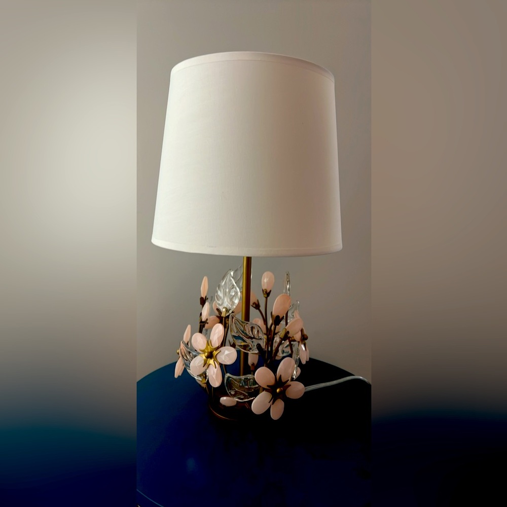 Pottery barn kids grace flower lamp